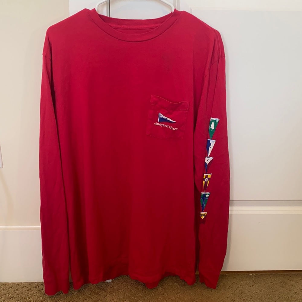 Red vineyard vine long sleeve t shirt